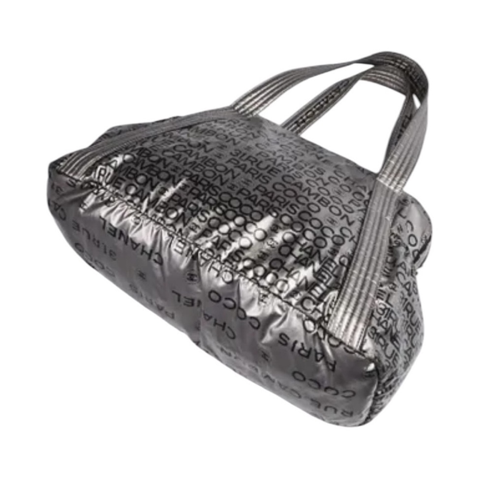✍️ AUTHENTIC CHANEL Rue Combon Metallic - Picture 2 of 9